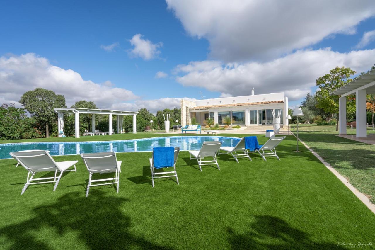 Villa Ych-villa Luci' In Puglia, Vicina Valle Di Itria *
